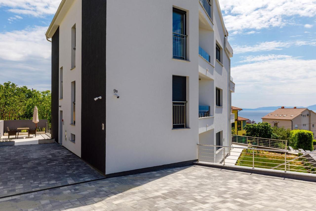 Apartment "Villa M" กอสเตรนา ภายนอก รูปภาพ