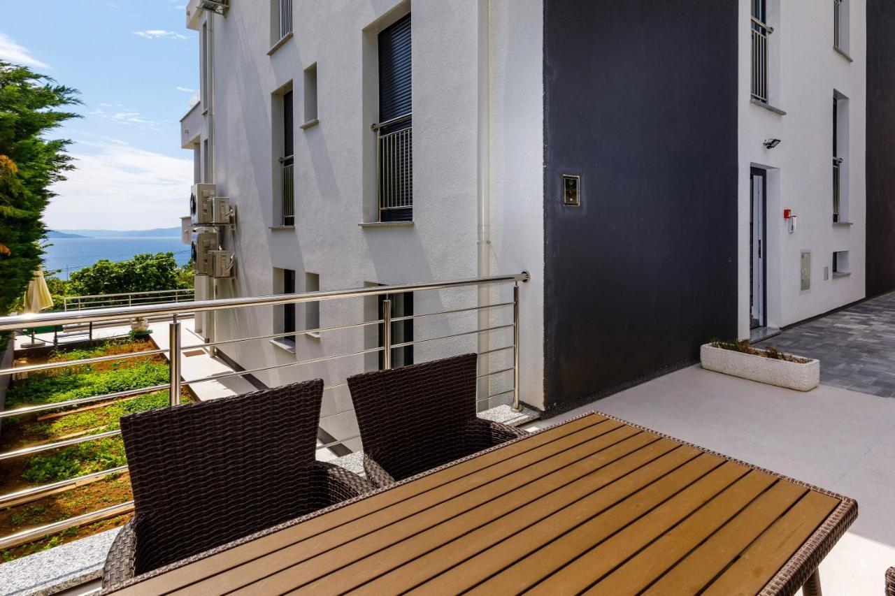 Apartment "Villa M" กอสเตรนา ภายนอก รูปภาพ