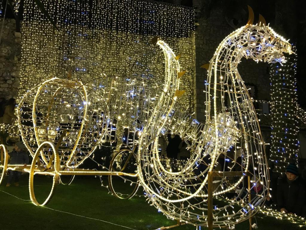 Apartment "Villa M" กอสเตรนา ภายนอก รูปภาพ